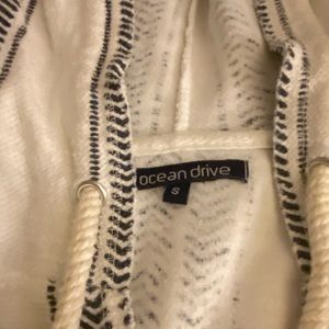 Women’s beach shirt